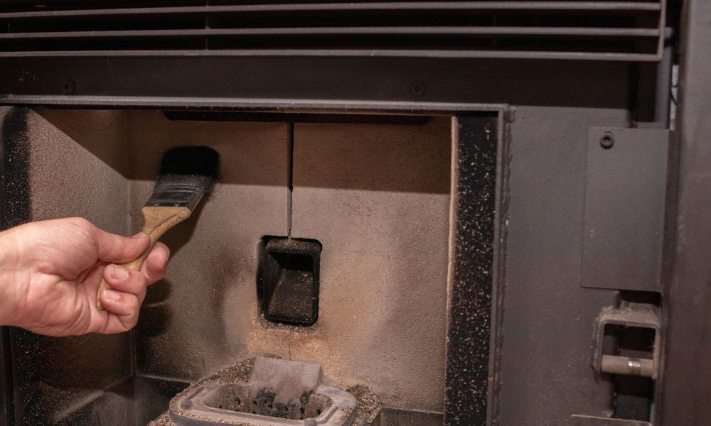 10 tipov, ako sa starať o krbové kachle, aby fungovali bez problémov celú sezónu 10 tipov, ako sa starať o krbové kachle, aby fungovali bez problémov celú sezónu